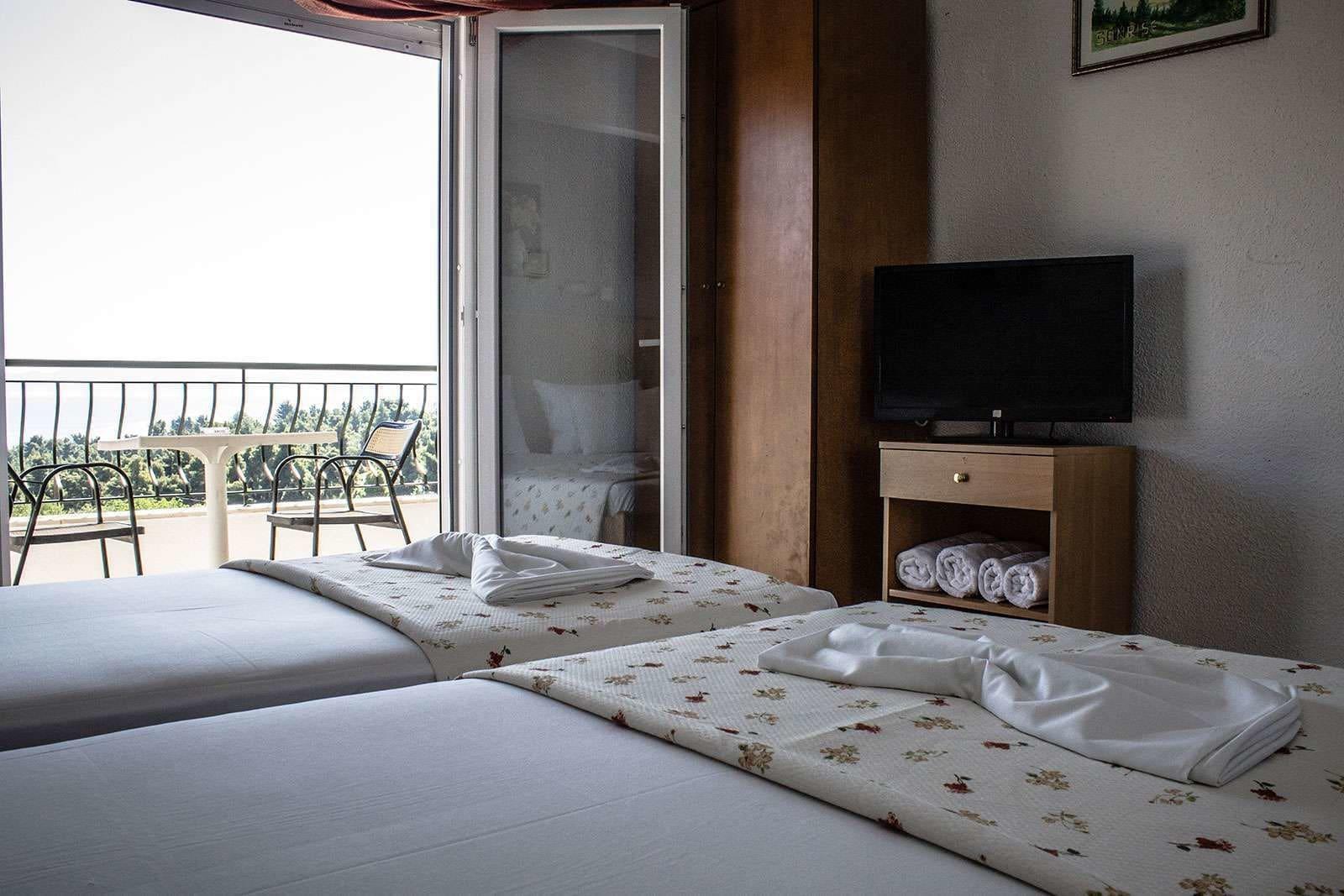 Hotel Ilios Kriopigi Esterno foto