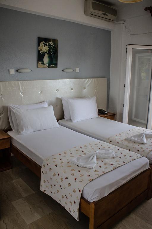 Hotel Ilios Kriopigi Esterno foto