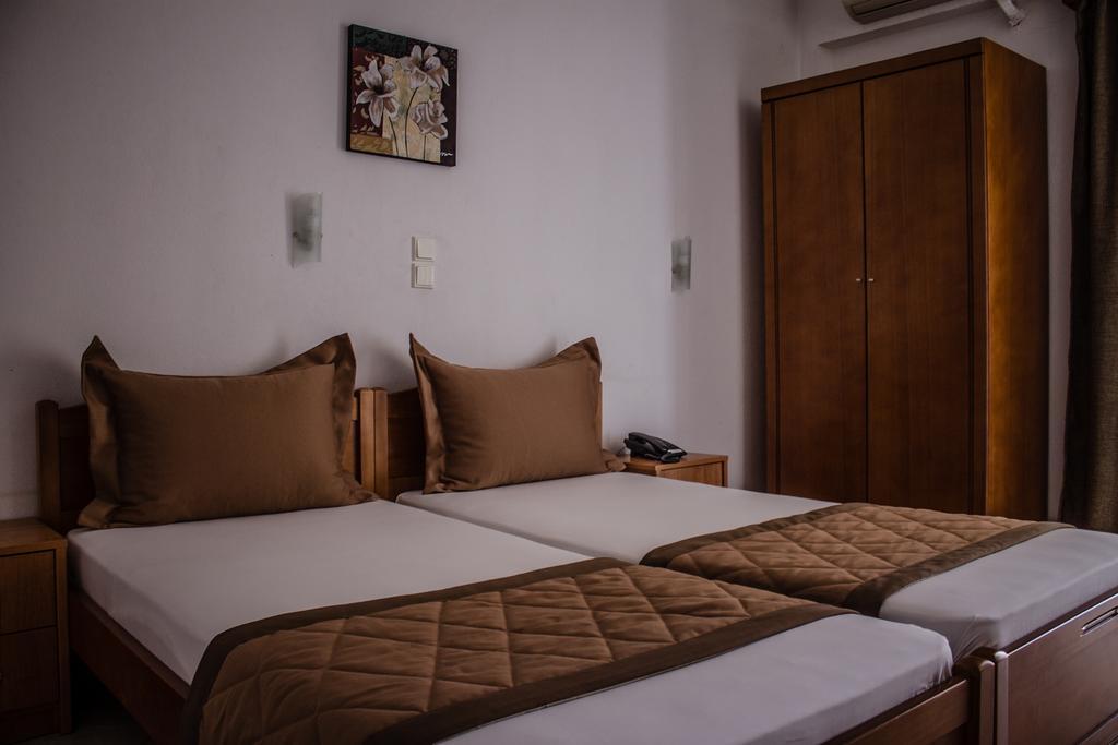 Hotel Ilios Kriopigi Esterno foto