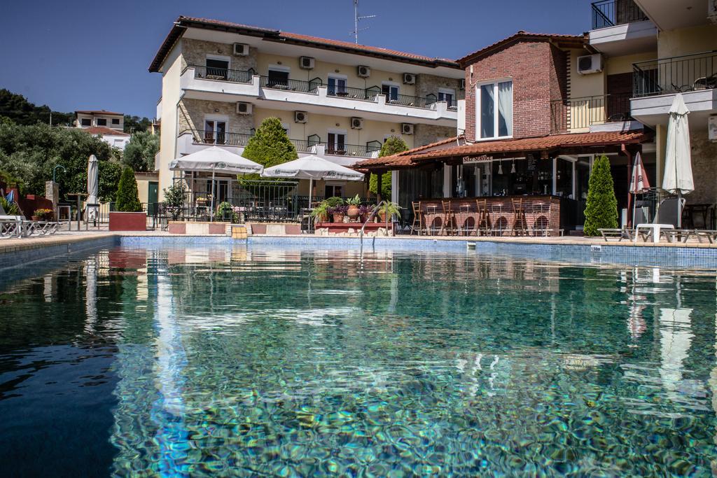Hotel Ilios Kriopigi Esterno foto